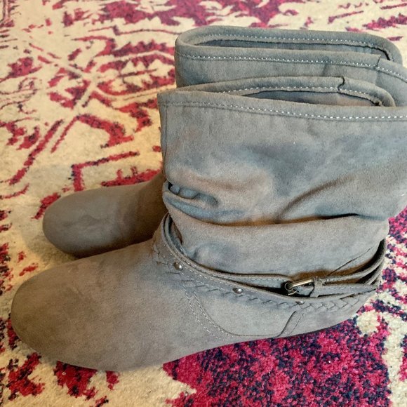 Report Booties - Picture 2 of 5